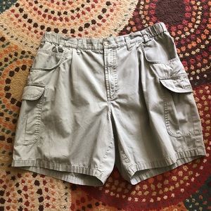 Columbia, Men’s Shorts, Size 38, Great Condition